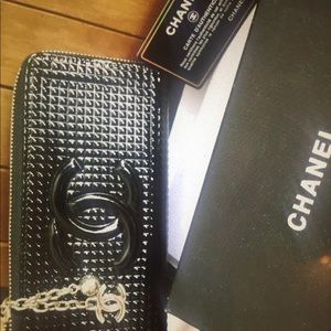 Chanel wallet